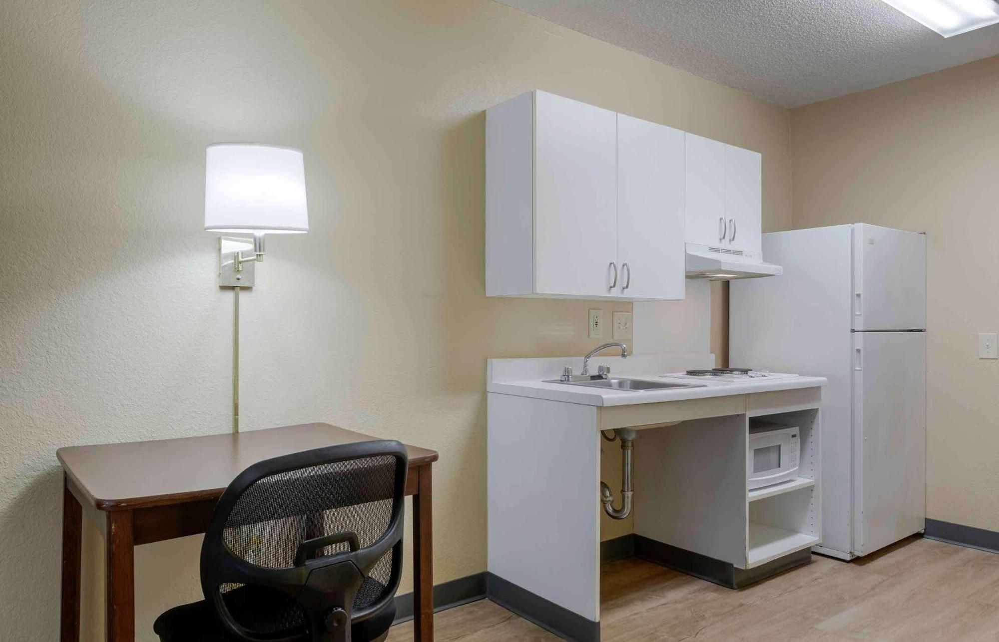 Extended Stay America Suites - Houston - Katy - I-10 Eksteriør billede